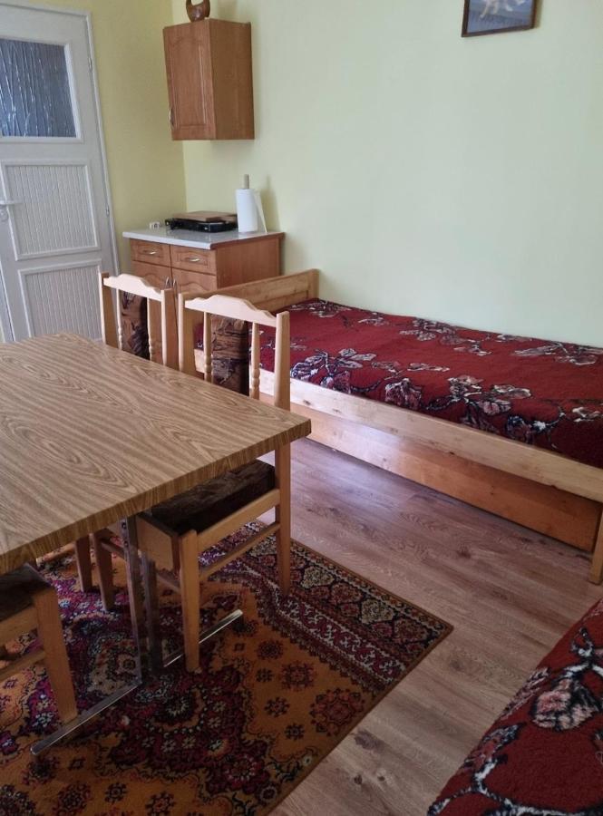 „Perly Roztocza” Maria Nowak Villa Zwierzyniec Esterno foto